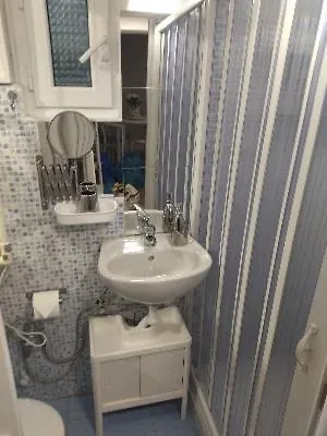 Old Bridge Minisuite