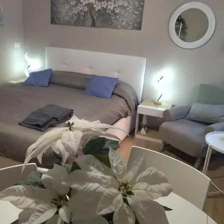 Old Bridge Minisuite בית נופש